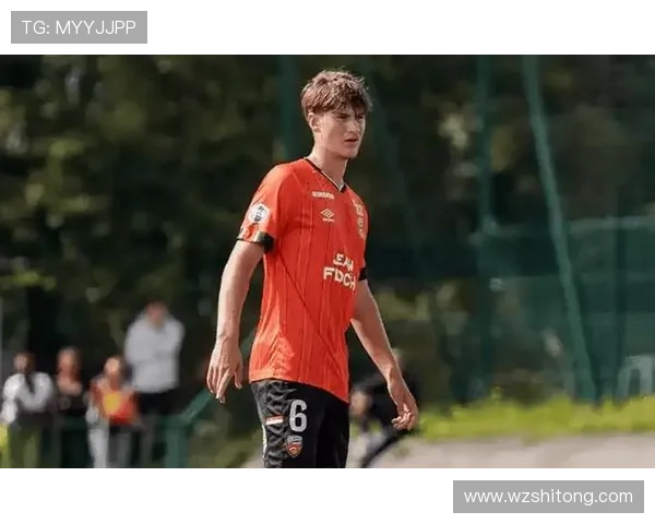 洛里昂对阵斯特拉斯堡：班巴迪昂领衔首发